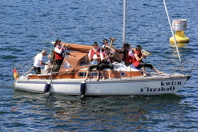 采访时表示 采访时表示